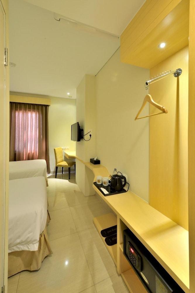 Zodiak Asia Afrika By Kagum Hotels Bandung Zewnętrze zdjęcie