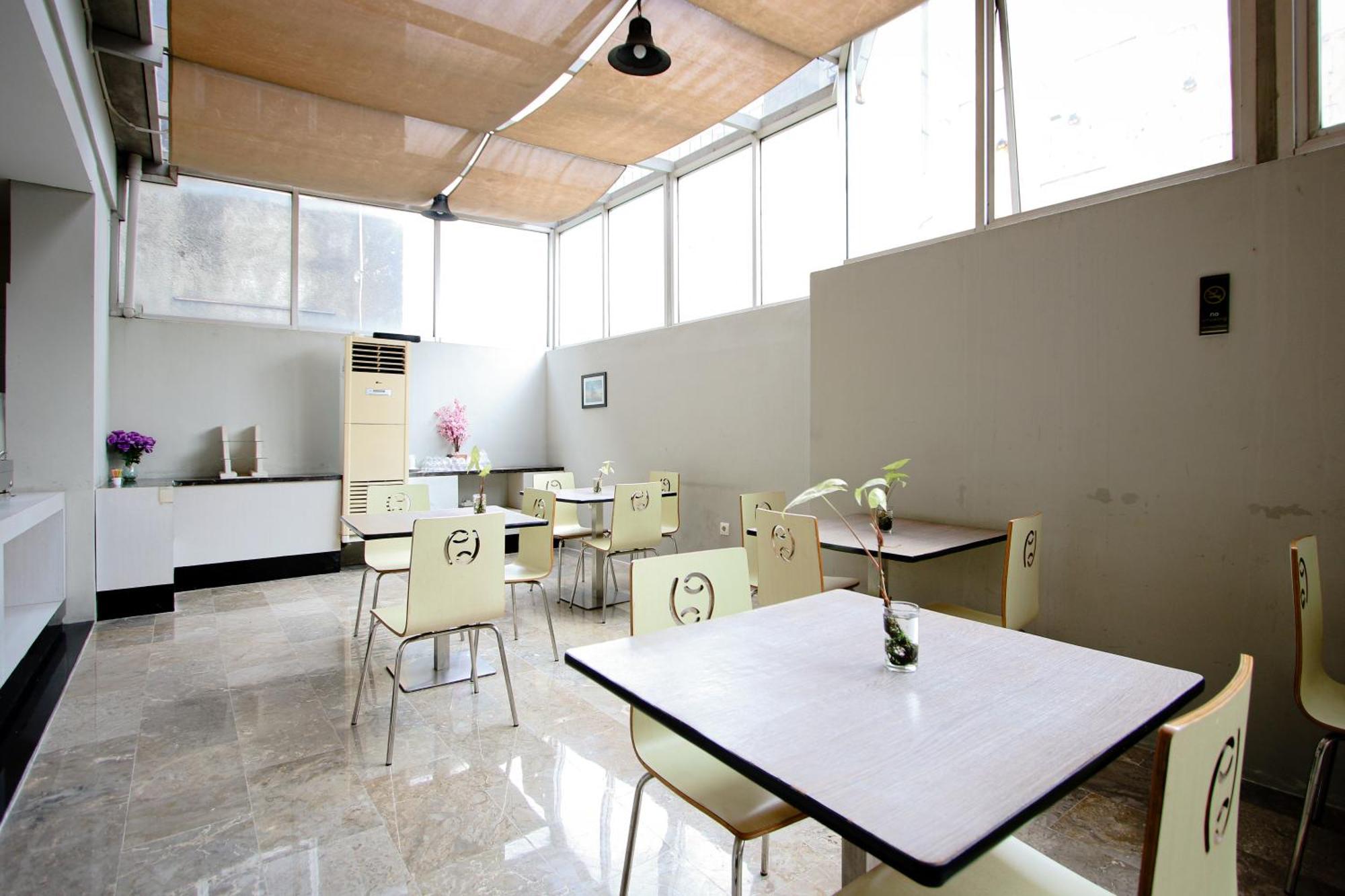 Zodiak Asia Afrika By Kagum Hotels Bandung Zewnętrze zdjęcie
